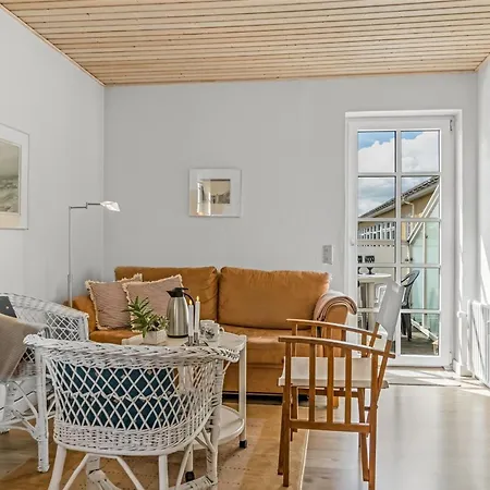 Apartamento Joerdis - 150m From The Sea By Interhome *