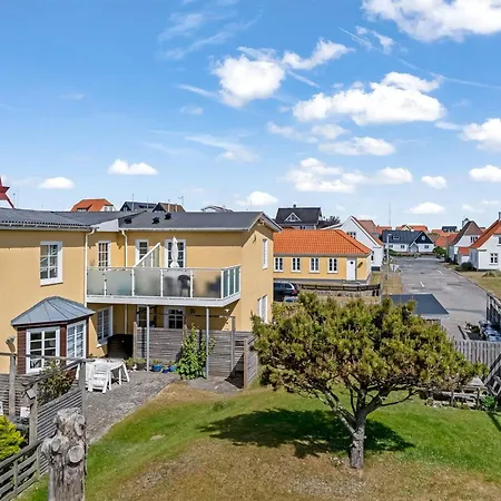 Apartamento Joerdis - 150m From The Sea By Interhome *